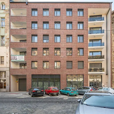 Luxury W Balcony Next To Andrassy Road *
