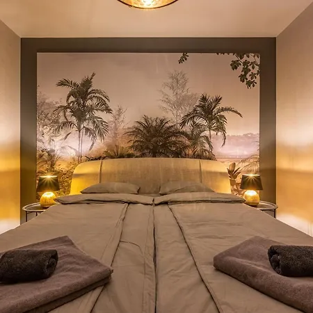 Luxury W Balcony Next To Andrassy Road Apartment Budapest