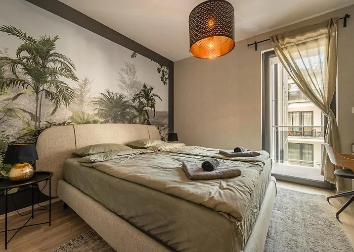Luxury W Balcony Next To Andrassy Road *