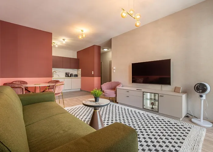 Luxury W Balcony Next To Andrassy Road 公寓 *