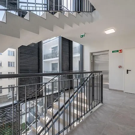 Luxury W Balcony Next To Andrassy Road Budapest